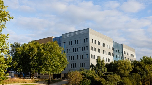Exterior picture of Spectra 