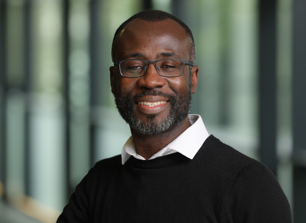 Dr J Davies