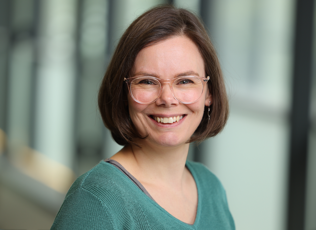 Dr Emma Curtis-Lake