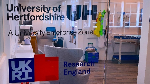 UEZ signage